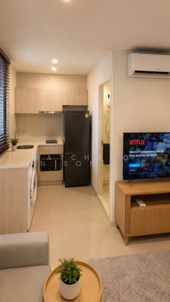 Life Asoke, Bangkok, Asoke-Dindang Road, Bang Kapi, Huai Khwang, Bangkok, 1 Bedroom, 36 sqm, Condo For Rent, by Ratchanon Songthammakul, 500359257 - DDproperty.com