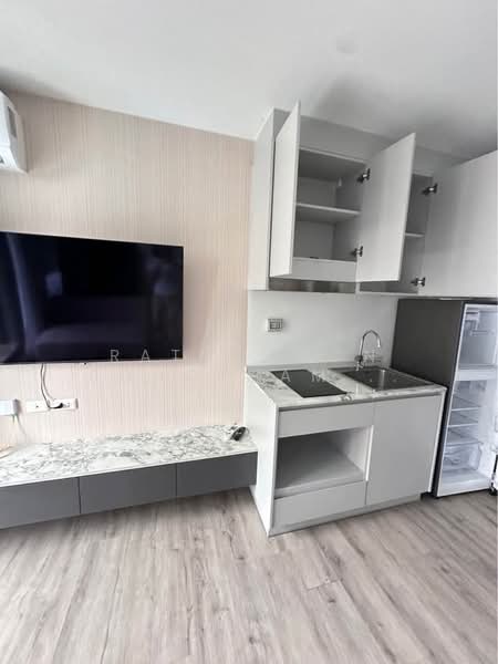 BEAT Bangwa Interchange, Bangkok, Thoetthai Road, Bang Wa, Phasi Charoen, Bangkok, 1 Bedroom, 26 sqm, Condo For Sale, by Ratchanon Songthammakul, 500359284 - DDproperty.com