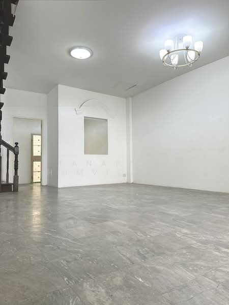 5-BR Townhouse, Bangkok, Sala Thammasop, Thawi Watthana, Bangkok, 5 Bedrooms, 230 sqm, Townhouse For Sale, by Natthida Thianchaianan, 500359292 - DDproperty.com