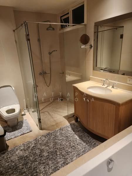 The Empire Place, Bangkok, 88 Narathiwatratchanakharin Road, Thung Maha Mek, Sathon, Bangkok, 1 Bedroom, 65 sqm, Condo For Sale, by Nattapat Reunyota, 500359335 - DDproperty.com