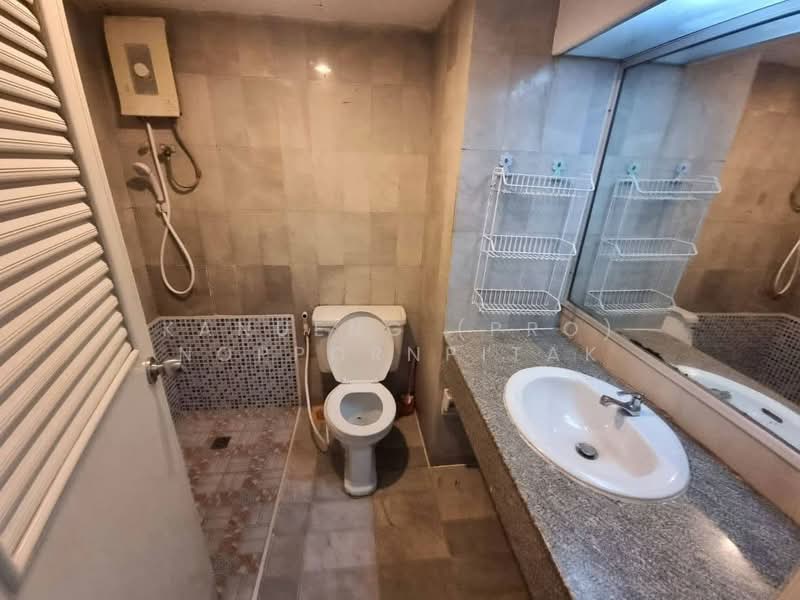 Family Park Condominium, Bangkok, 48 Soi Ladprao 48 separate 3 Ladprao Road, Samsen Nok, Huai Khwang, Bangkok, 1 Bedroom, 29 sqm, Condo For Sale, by Kanueng (Pro) Noppornpitak, 500359388 - DDproperty.com