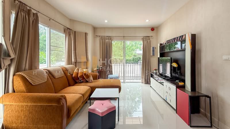 Perfect Place Ramkhamhaeng-Suvannabhumi 2, Bangkok, Ramkhamhaeng Road, Min Buri, Bangkok, 4 Bedrooms, 170 sqm, Single Detached House For Sale, by HOME Real Estate Service, 500359395 - DDproperty.com
