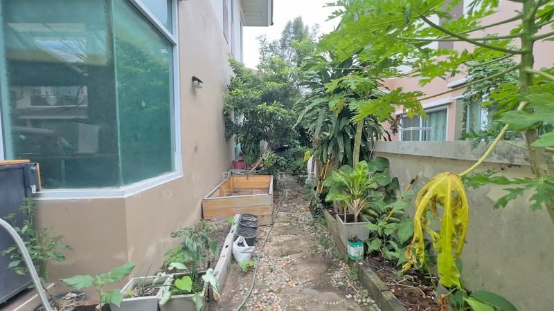 หมู่บ้านมณีรินทร์ เพลส2 ศรีราชา (Maneerin Place2 Sriracha), ชลบุรี, สุรศักดิ์, ศรีราชา, ชลบุรี, 150 ตร.ม., บ้านเดี่ยว ขาย, โดย The Best Property แป้ง, 500359411 - DDproperty.com