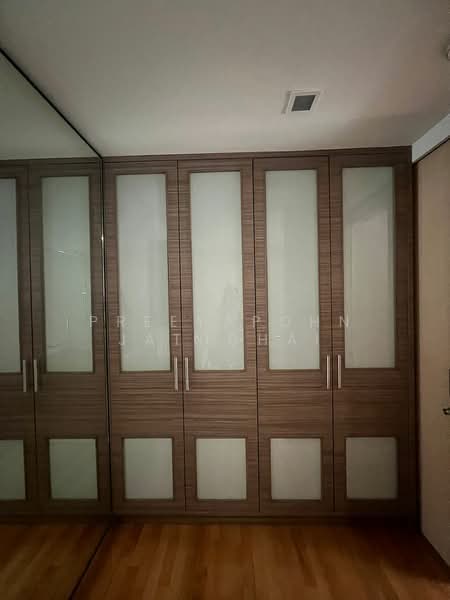 Issara @ 42 Sukhumvit, Bangkok, Soi Sukhumvit 42, Phra Kanong, Khlong Toei, Bangkok, 2 Bedrooms, 79 sqm, Condo For Sale, by Preeyapohn Jatuchai, 500359421 - DDproperty.com