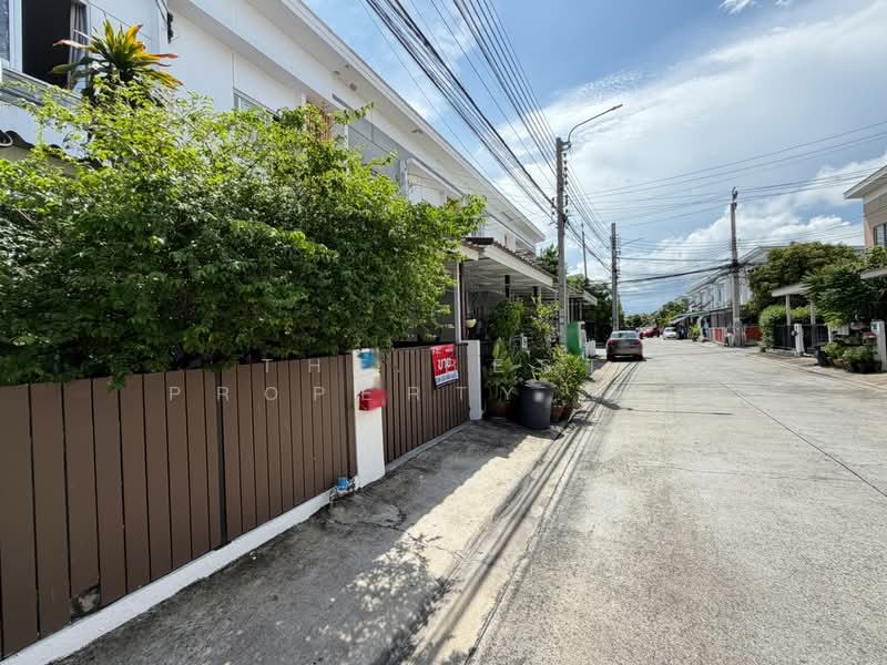 Baan Pruksa 74/3 Srinakarin-Teparak, Samut Prakan, Pruksa-Srinakarin Road, Bang Mueng, Muang Samut Prakarn, Samut Prakan, 3 Bedrooms, 100 sqm, Townhouse For Sale, by The Best Property เมย์, 500359423 - DDproperty.com