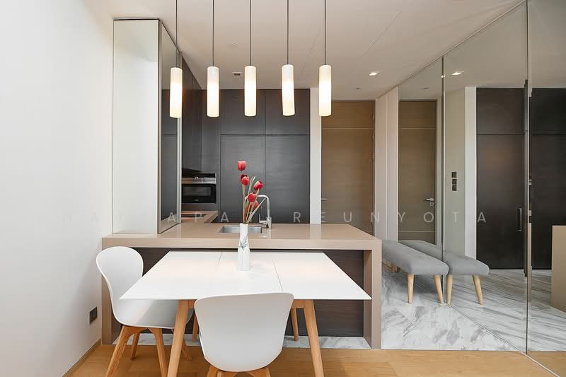 Saladaeng One, Bangkok, Sala Daeng 1 Alley, Silom, Bang Rak, Bangkok, 1 Bedroom, 50 sqm, Condo For Sale, by Nattapat Reunyota, 500359426 - DDproperty.com