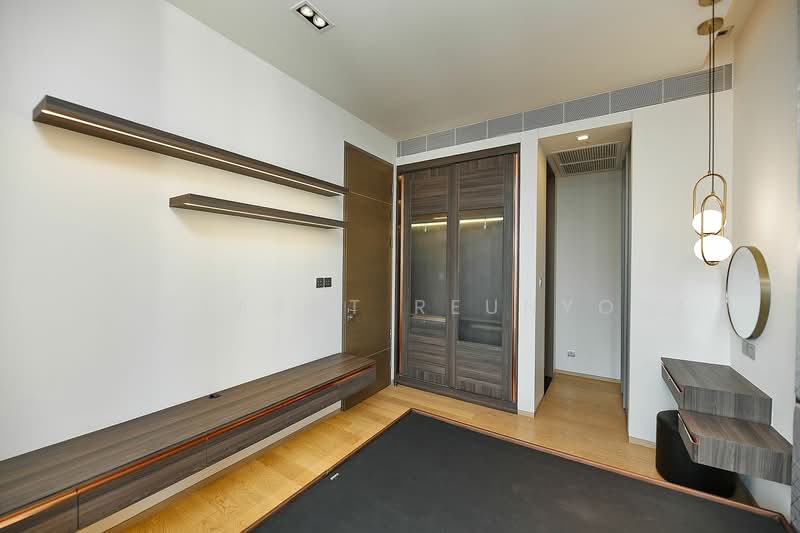 Saladaeng One, Bangkok, Sala Daeng 1 Alley, Silom, Bang Rak, Bangkok, 1 Bedroom, 50 sqm, Condo For Sale, by Nattapat Reunyota, 500359426 - DDproperty.com