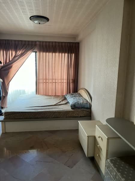 Saranjai Mansion, Bangkok, Soi Sukhumvit 6, Khlong Toei, Bangkok, 1 Bedroom, 55 sqm, Condo For Rent, by Ploypatcha Chomchid, 500359470 - DDproperty.com