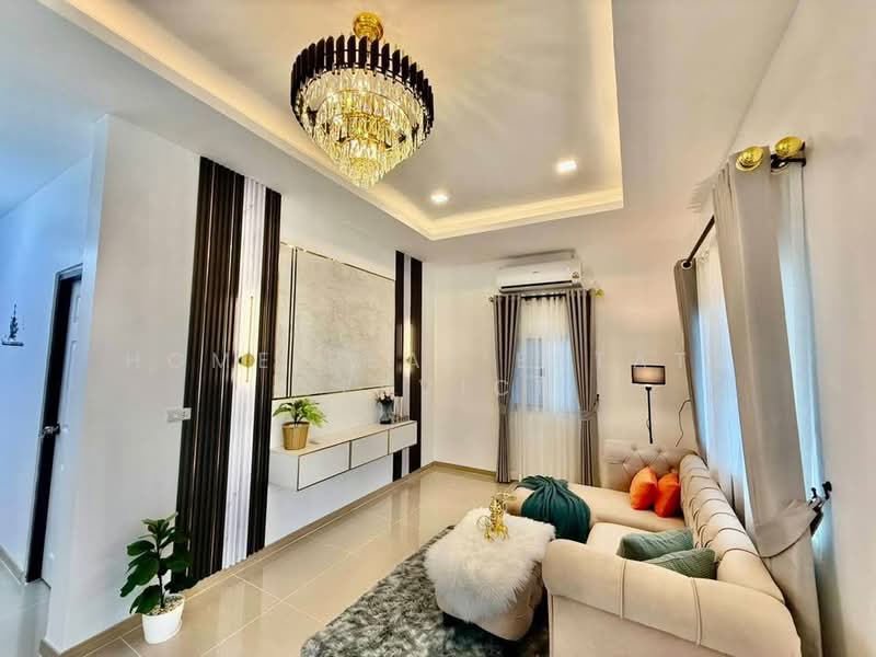 หมู่บ้านฉัตรแก้ว 5, Chon Buri (Pattaya), Bang Lamung, Bang Lamung (Pattaya), Chon Buri (Pattaya), 3 Bedrooms, 140 sqm, Single Detached House For Sale, by HOME Real Estate Service, 500359483 - DDproperty.com