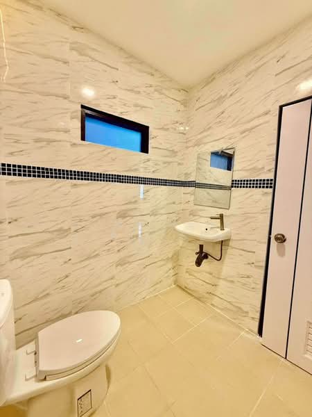 หมู่บ้านฉัตรแก้ว 5, Chon Buri (Pattaya), Bang Lamung, Bang Lamung (Pattaya), Chon Buri (Pattaya), 3 Bedrooms, 140 sqm, Single Detached House For Sale, by HOME Real Estate Service, 500359483 - DDproperty.com