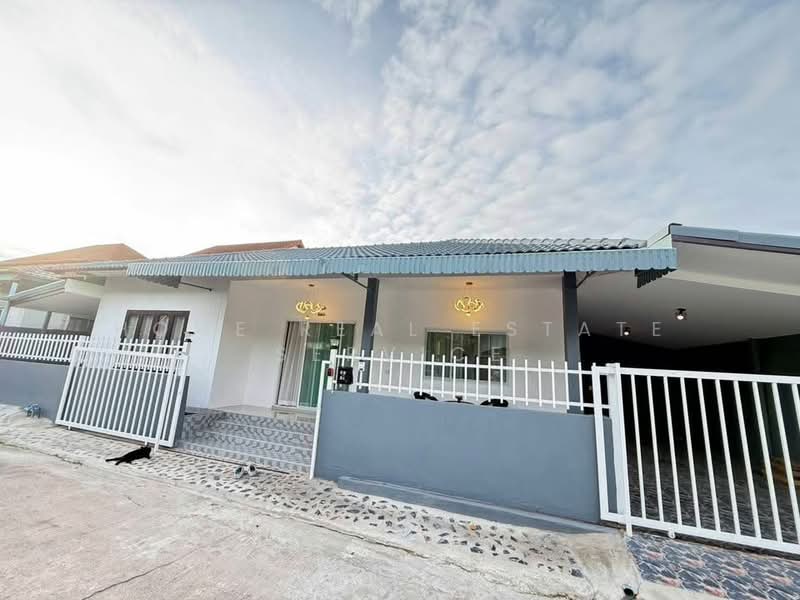 หมู่บ้านฉัตรแก้ว 5, Chon Buri (Pattaya), Bang Lamung, Bang Lamung (Pattaya), Chon Buri (Pattaya), 3 Bedrooms, 140 sqm, Single Detached House For Sale, by HOME Real Estate Service, 500359483 - DDproperty.com