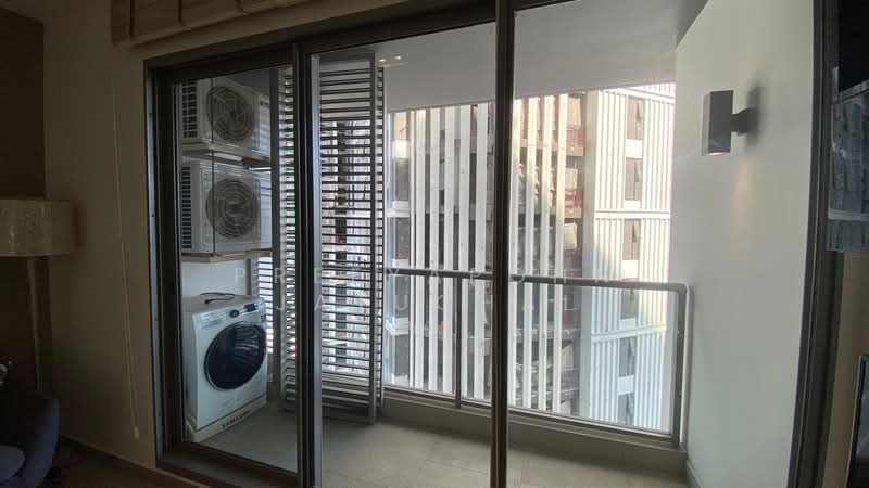 The Lofts Ekkamai, Bangkok, 1415 Sukhumvit Road, Phra Kanong Nua, Watthana, Bangkok, 1 Bedroom, 45 sqm, Condo For Sale, by Preeyapohn Jatuchai, 500359500 - DDproperty.com