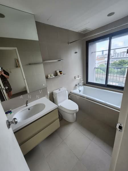 Noble Remix, Bangkok, 772 Soi Sukhumvit 36, Sukhumvit Road, Khong Tan, Khlong Toei, Bangkok, 1 Bedroom, 42 sqm, Condo For Rent, by Vichai Annavakulthorn, 500359567 - DDproperty.com