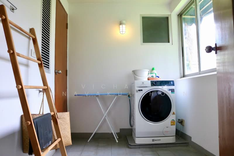Ma Peng Seng Apartment, Bangkok, Soi Sukhumvit 31, Khlongtoei Nua, Watthana, Bangkok, 4 Bedrooms, 265 sqm, Apartment For Rent, by Vichai Annavakulthorn, 500359596 - DDproperty.com
