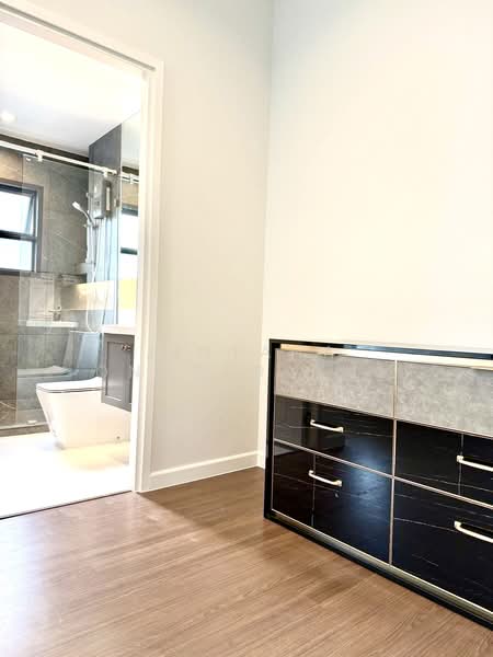 Setthasiri Bangna Km.10, Samut Prakan, Bangphli Yai, Bang Plee, Samut Prakan, 4 Bedrooms, 247 sqm, Single Detached House For Rent, by Jintana Ongsurakul, 500359607 - DDproperty.com