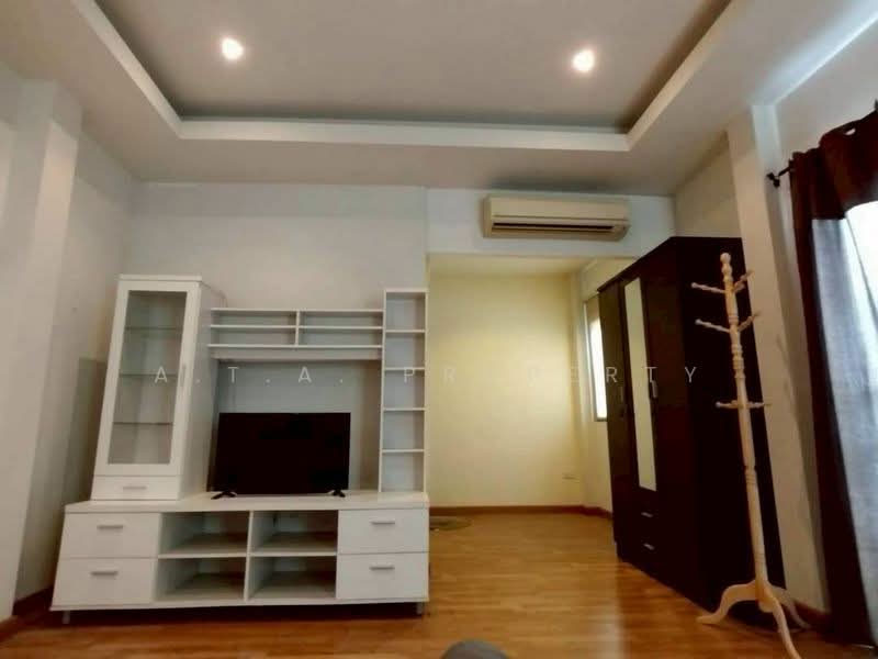หมู่บ้านธารดารา ศรีราชา, Chon Buri (Pattaya), Surasak, Si Racha, Chon Buri (Pattaya), 3 Bedrooms, 200 sqm, Single Detached House For Sale, by A.T.A. Property, 500359621 - DDproperty.com