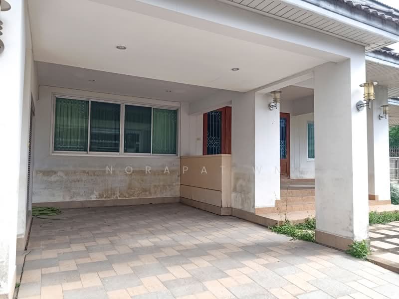 Chonlada Bangbuathong, Nonthaburi, Bang Kruai - Sai Noi Road, Bang Bua Thong, Nonthaburi, 5 Bedrooms, 330 sqm, Single Detached House For Sale, by Norapat Wn, 500359632 - DDproperty.com