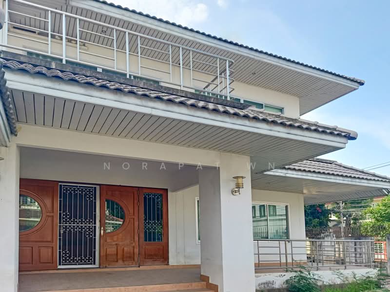 Chonlada Bangbuathong, Nonthaburi, Bang Kruai - Sai Noi Road, Bang Bua Thong, Nonthaburi, 5 Bedrooms, 330 sqm, Single Detached House For Sale, by Norapat Wn, 500359632 - DDproperty.com