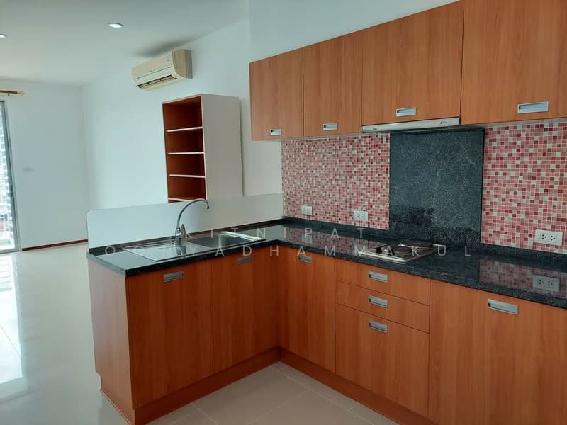 Villa Sathorn : วิลล่า สาทร, กรุงเทพ, 5 ถนนกรุงธนบุรี, คลองต้นไทร, คลองสาน, กรุงเทพ, 55 ตร.ม., คอนโด ขาย, โดย Kitnipat Boonyadhammakul, 500359642 - DDproperty.com