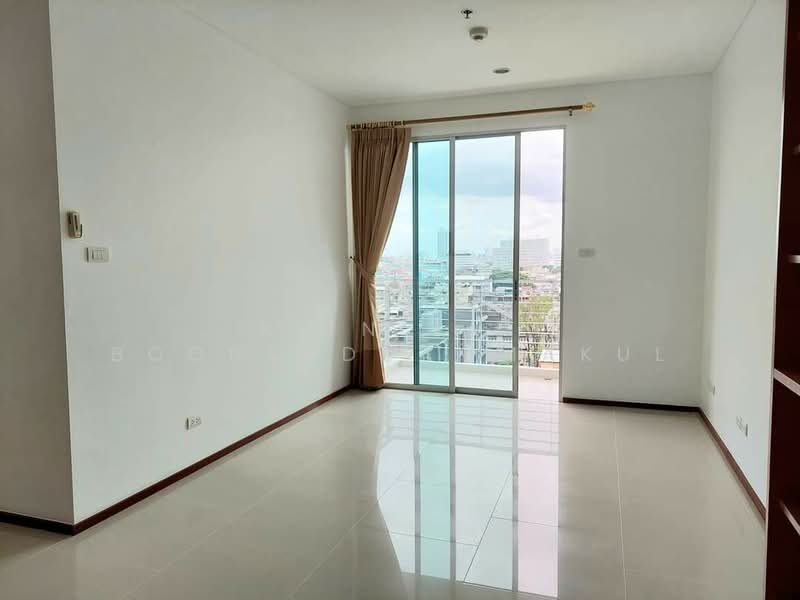 Villa Sathorn, Bangkok, 5 KrungThonBuri Road, Khlong Ton Sai, Khlong San, Bangkok, 1 Bedroom, 55 sqm, Condo For Sale, by Kitnipat Boonyadhammakul, 500359642 - DDproperty.com
