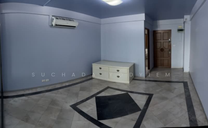 ITF Silom Palace, Bangkok, 160 Soi Naradhiwas Rajanagarindra 1, Suriyawong, Bang Rak, Bangkok, 1 Bedroom, 44 sqm, Condo For Sale, by Suchada Yodyiem, 500359650 - DDproperty.com
