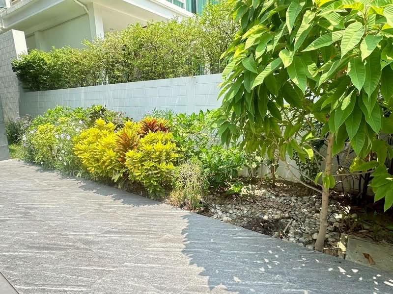 Sarin Park, Bangkok, Wong Sawang, Bang Sue, Bangkok, 5 Bedrooms, 694 sqm, Single Detached House For Rent, by Kitnipat Boonyadhammakul, 500359668 - DDproperty.com