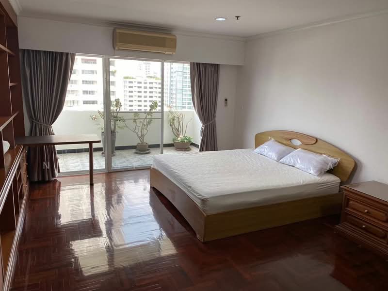 33 Tower, Bangkok, 399 Sukhumvit Road, Khlong Tan Nua, Watthana, Bangkok, 3 Bedrooms, 270 sqm, Condo For Sale, by Nattapat Reunyota, 500359737 - DDproperty.com