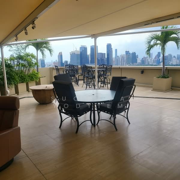 The Lakes, Bangkok, 123 Ratchadaphisek Road, Khlong Toei, Bangkok, 3 Bedrooms, 440 sqm, Condo For Sale, by Suchada Yodyiem, 500359744 - DDproperty.com