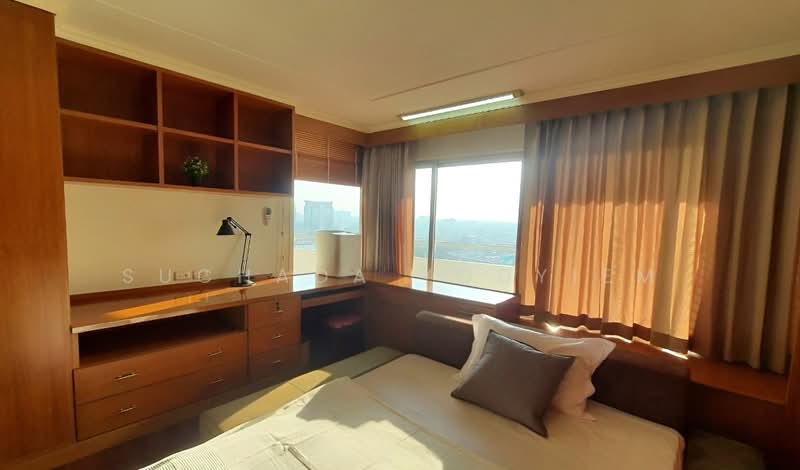 Bangkok River Marina, Bangkok, 266 Charan Sanitwong Rd., Bang Phlat, Bangkok, 3 Bedrooms, 181 sqm, Condo For Sale, by Suchada Yodyiem, 500359747 - DDproperty.com