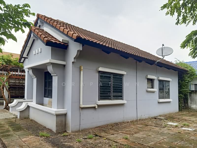 Chonlada Bangbuathong, Nonthaburi, Bang Kruai - Sai Noi Road, Bang Bua Thong, Nonthaburi, 2 Bedrooms, 50 sqm, Single Detached House For Sale, by Norapat Wn, 500359752 - DDproperty.com