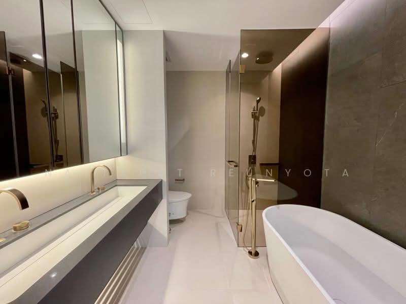 The Estelle Phrom Phong, Bangkok, 131 Soi Sukhumvit 26, Khong Tan, Khlong Toei, Bangkok, 2 Bedrooms, 91 sqm, Condo For Sale, by Nattapat Reunyota, 500359797 - DDproperty.com