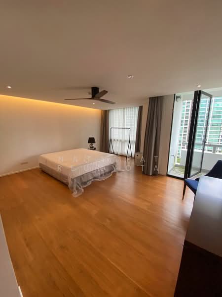 Somkid Gardens, Bangkok, Ploenchit, Lumphini, Pathum Wan, Bangkok, 3 Bedrooms, 251 sqm, Condo For Sale, by Nattapat Reunyota, 500359842 - DDproperty.com