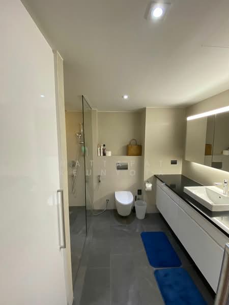 Somkid Gardens, Bangkok, Ploenchit, Lumphini, Pathum Wan, Bangkok, 3 Bedrooms, 251 sqm, Condo For Sale, by Nattapat Reunyota, 500359842 - DDproperty.com