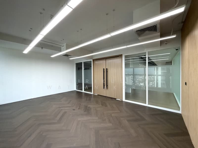 Furnished & Utilities included · 7-min walk to BTS Ekamai, Bangkok, Sukhumvit 63, Khlong Tan Nua, Watthana, Bangkok, , 45 sqm, Office Space For Rent, by Sirikul Wattanakorn, 500359845 - DDproperty.com