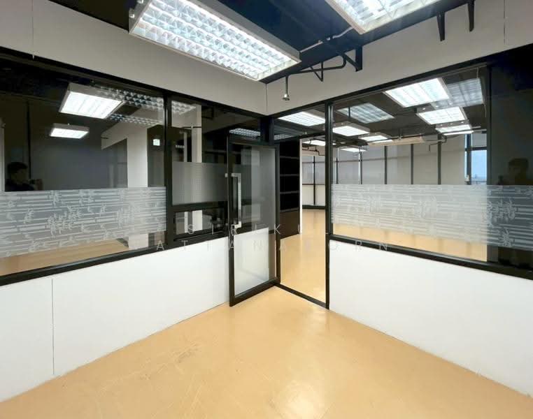 Ekkamai Office, Air con 24hr, Only 650B/sqm, 500m to BTS, Bangkok, Sukhumvit 63, Khlong Tan Nua, Watthana, Bangkok, , 90 sqm, Office Space For Rent, by Sirikul Wattanakorn, 500359845 - DDproperty.com