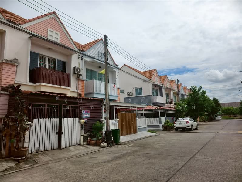 U Thong Place 6, Pathum Thani, Khu Khot, Lam Luk Ka, Pathum Thani, 3 Bedrooms, 90 sqm, Townhouse For Sale, by คุณ อมรศักดิ์ จารุตไชยพัฒน์ (ดุ่ย), 500359861 - DDproperty.com