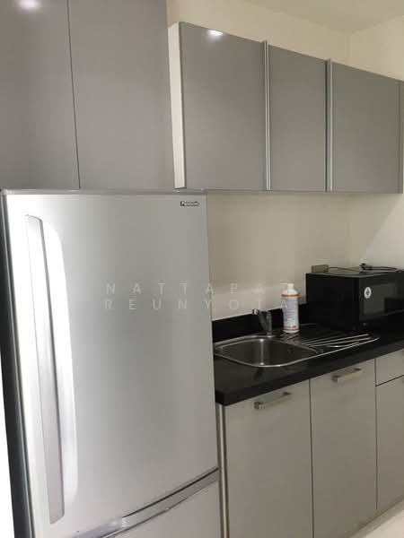 Baan Rajprasong, Bangkok, 3 Rajdamri Road, Lumphini, Pathum Wan, Bangkok, 2 Bedrooms, 86 sqm, Condo For Sale, by Nattapat Reunyota, 500359901 - DDproperty.com