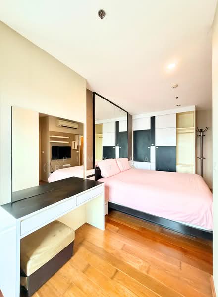 HIVE Taksin, Bangkok, 18 1 Soi, Khlong Ton Sai, Khlong San, Bangkok, 2 Bedrooms, 67 sqm, Condo For Sale, by Pimyada (Beauty) Apipong, 500359906 - DDproperty.com