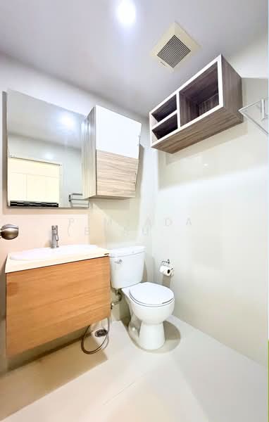 HIVE Taksin, Bangkok, 18 1 Soi, Khlong Ton Sai, Khlong San, Bangkok, 2 Bedrooms, 67 sqm, Condo For Sale, by Pimyada (Beauty) Apipong, 500359906 - DDproperty.com