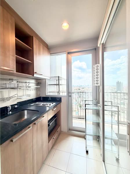 HIVE Taksin, Bangkok, 18 1 Soi, Khlong Ton Sai, Khlong San, Bangkok, 2 Bedrooms, 67 sqm, Condo For Sale, by Pimyada (Beauty) Apipong, 500359906 - DDproperty.com