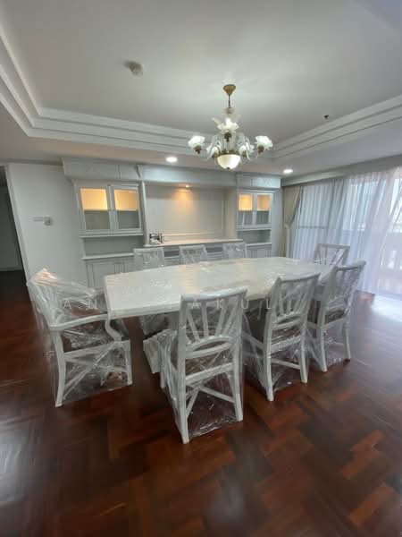 Sethiwan Mansion Sukhumvit 49, Bangkok, Soi Sukhumvit 49, Khlong Tan Nua, Watthana, Bangkok, 3 Bedrooms, 325 sqm, Apartment For Rent, by Vichai Annavakulthorn, 500359919 - DDproperty.com
