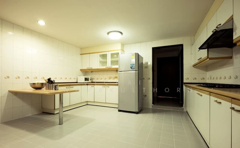 Sethiwan Mansion Sukhumvit 49, Bangkok, Soi Sukhumvit 49, Khlong Tan Nua, Watthana, Bangkok, 3 Bedrooms, 325 sqm, Apartment For Rent, by Vichai Annavakulthorn, 500359919 - DDproperty.com