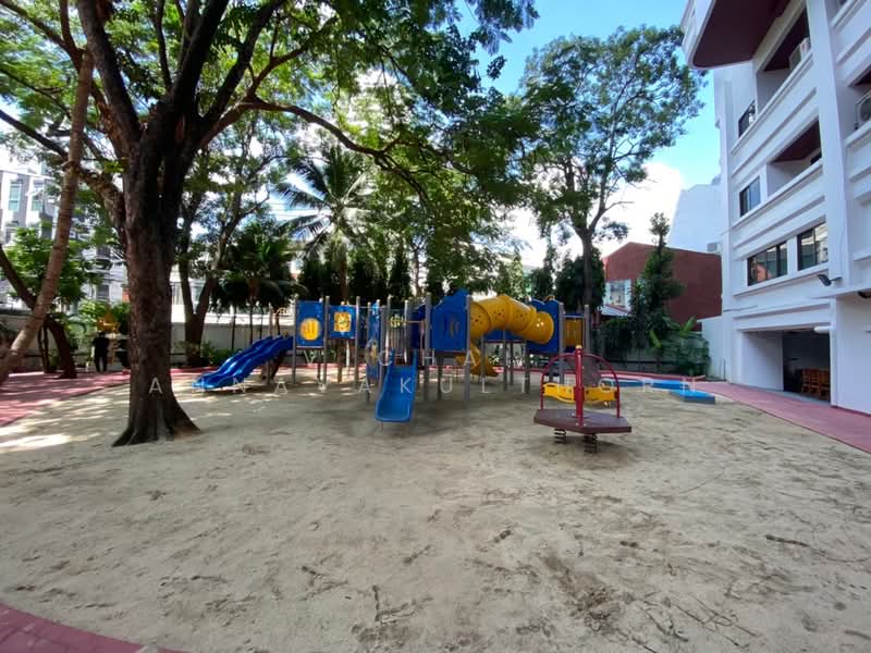 Sethiwan Mansion Sukhumvit 49, Bangkok, Soi Sukhumvit 49, Khlong Tan Nua, Watthana, Bangkok, 3 Bedrooms, 325 sqm, Apartment For Rent, by Vichai Annavakulthorn, 500359919 - DDproperty.com