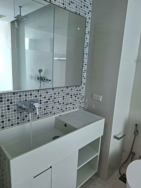 The Room Sukhumvit 21 : เดอะ รูม สุขุมวิท 21, กรุงเทพ, ถนน อโศกมนตรี, คลองเตยเหนือ, วัฒนา, กรุงเทพ, 52 ตร.ม., คอนโด ให้เช่า, โดย Vichai  Annavakulthorn, 500359942 - DDproperty.com