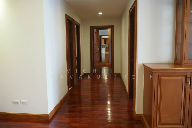 Nagara Mansion, Bangkok, Soi Nai Loet, Lumphini, Pathum Wan, Bangkok, 3 Bedrooms, 200 sqm, Apartment For Rent, by Vichai Annavakulthorn, 500359947 - DDproperty.com