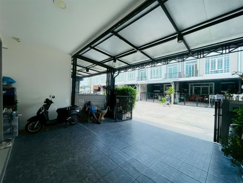 Gusto Petchakasem 69-Kanchanapisek, Bangkok, 89 Road along Khlong Phasi Charoen, southern side, Nong Kham, Nong Khaem, Bangkok, 3 Bedrooms, 100 sqm, Townhouse For Sale, by คุณ เขมจิรา ภูวภาณุภรณ์ (เป้), 500359953 - DDproperty.com