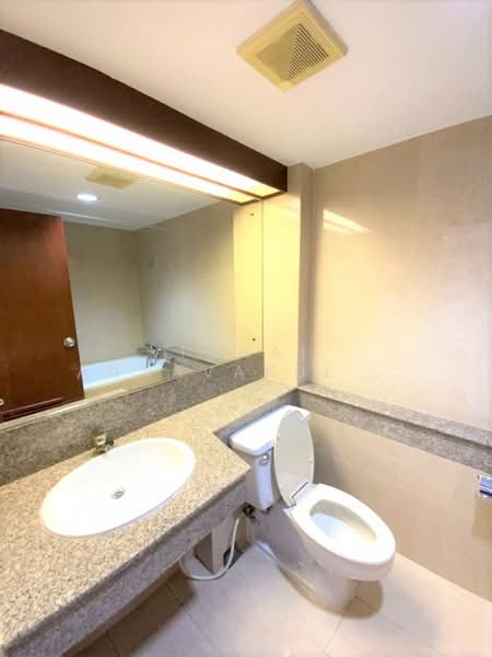 River Heaven Chareonkrung, Bangkok, 2667 Chareonkrung Road, Bang Kho Laem, Bangkok, 3 Bedrooms, 107 sqm, Condo For Rent, by Vichai Annavakulthorn, 500359984 - DDproperty.com