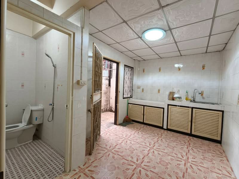 หมู่บ้านรินทร์ทอง รามคำแหง190, Bangkok, Min Buri, Bangkok, 2 Bedrooms, 150 sqm, Townhouse For Sale, by The Best Property อ๋อย, 500359988 - DDproperty.com