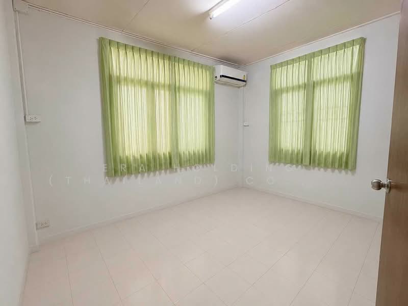 ขายบ้านเดี่ยว ชั้นเดียว 55 ตร.ว. ทำเลศักยภาพ ซอยลำลูกกา 25/1, ปทุมธานี, คูคต, ลำลูกกา, ปทุมธานี, 110 ตร.ม., บ้านเดี่ยว ขาย, โดย ERA Holding (Thailand) Co., Ltd., 500360008 - DDproperty.com