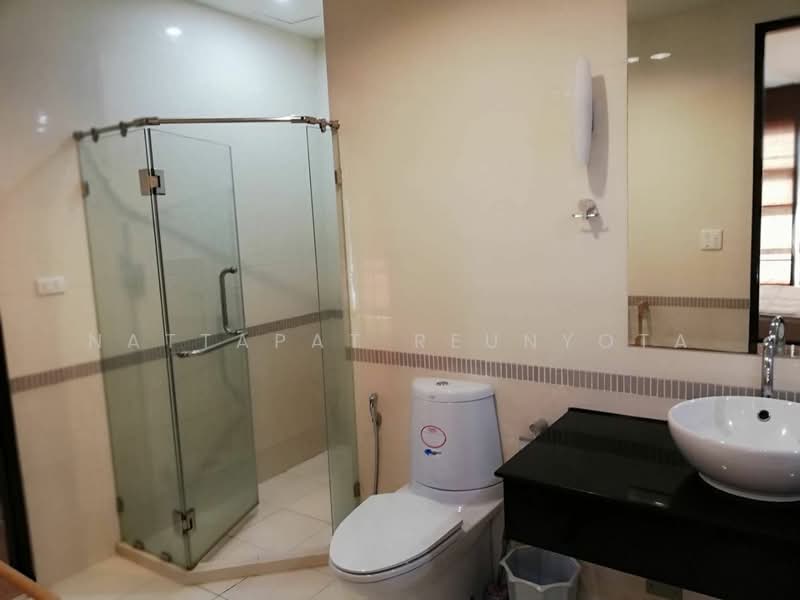 Baan Klang Krung Siam-Pathumwan, Bangkok, Petchburi Road, Thanon Phetchaburi, Ratchathewi, Bangkok, 1 Bedroom, 57 sqm, Condo For Sale, by Nattapat Reunyota, 500360029 - DDproperty.com